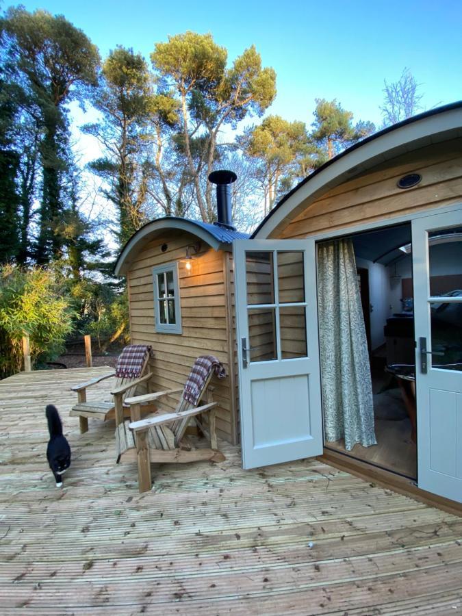 Chez Maurice Luxury Shepherds Hut With Bath And Hot Tub Kelling المظهر الخارجي الصورة